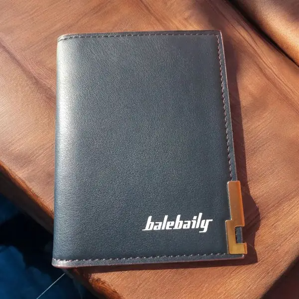 Premium Men's Leather Wallet - Compact Bi-Fold Slim Wallet with Zipper Closure