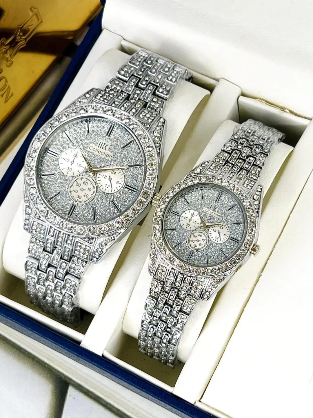 Luxury Unisex Couple Watches Set - 2-Piece Crystal Encrusted Chain Strap Analogue Watche